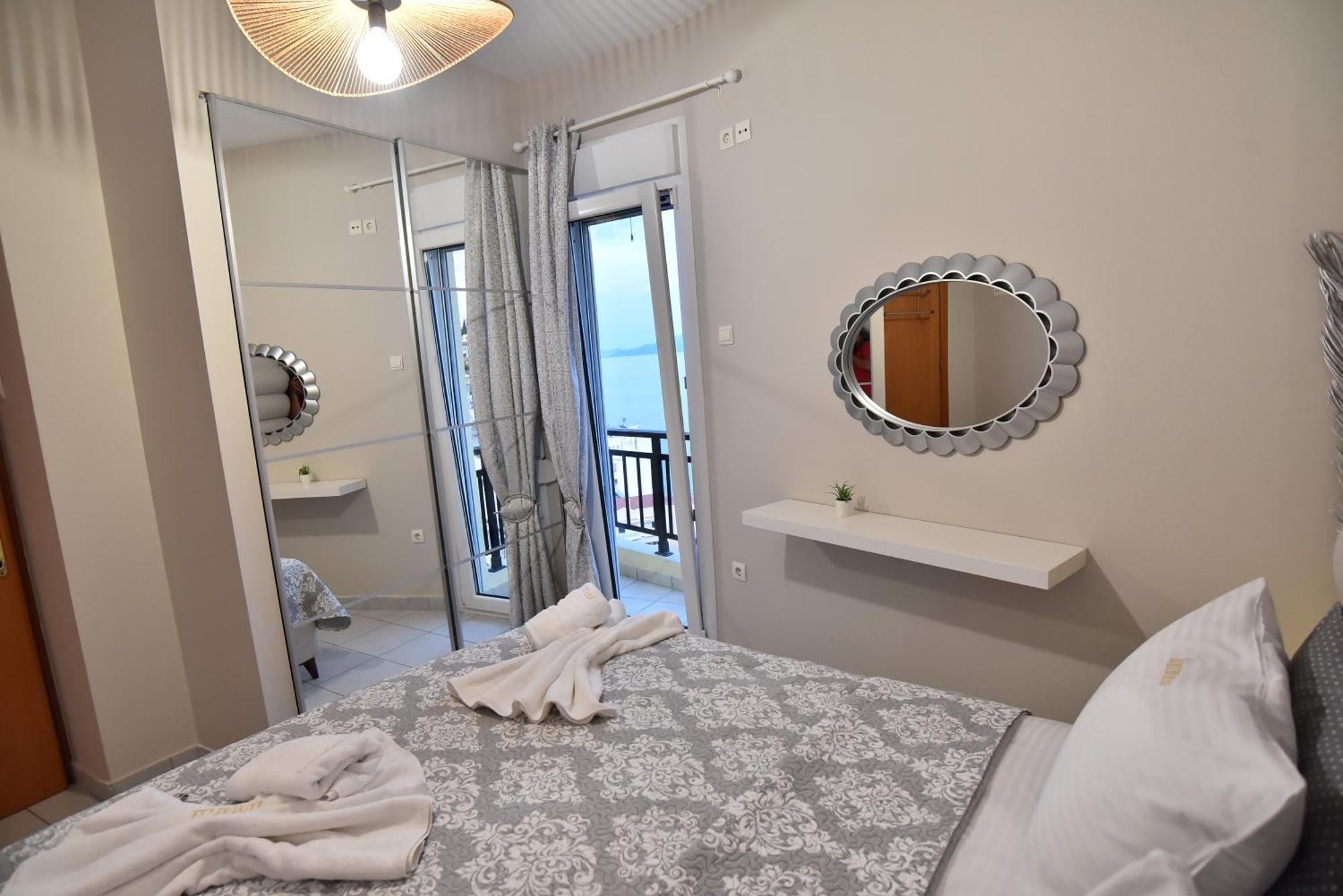 Infinity Blue Lux Suit Kavala Exterior foto